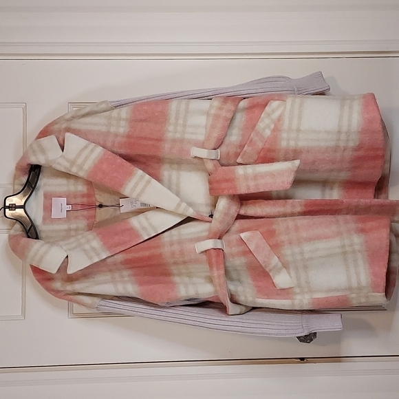 Cinq A Sept Aretha Coat Dark Salmon - Picture 2 of 12